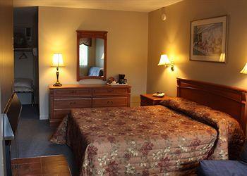 Le Jolibourg 2* Saint-Sauveur