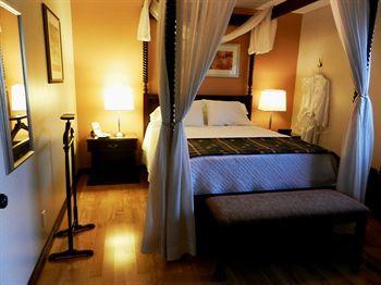 Le Jolibourg Motel Saint-Sauveur