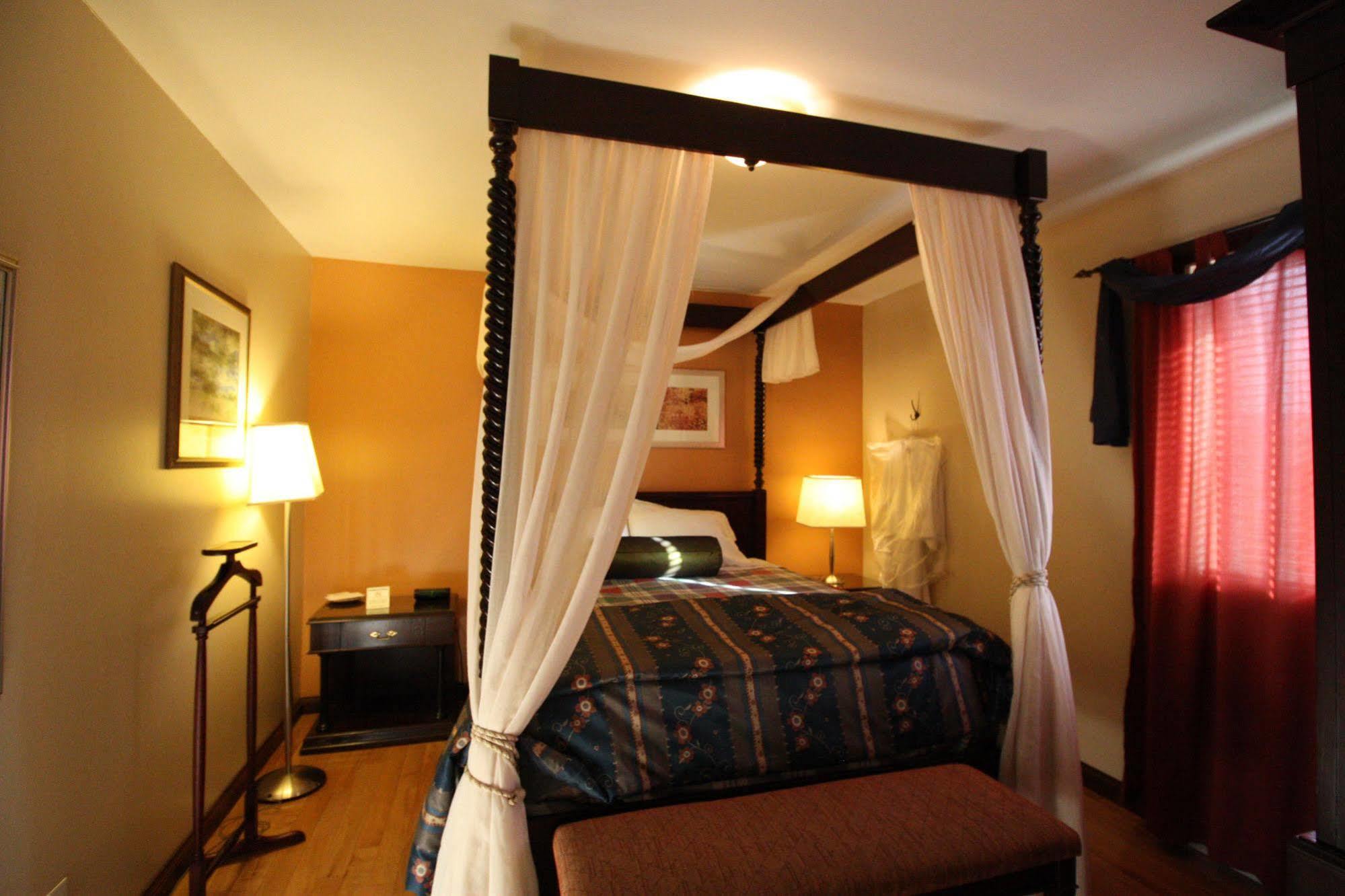 Le Jolibourg Motel