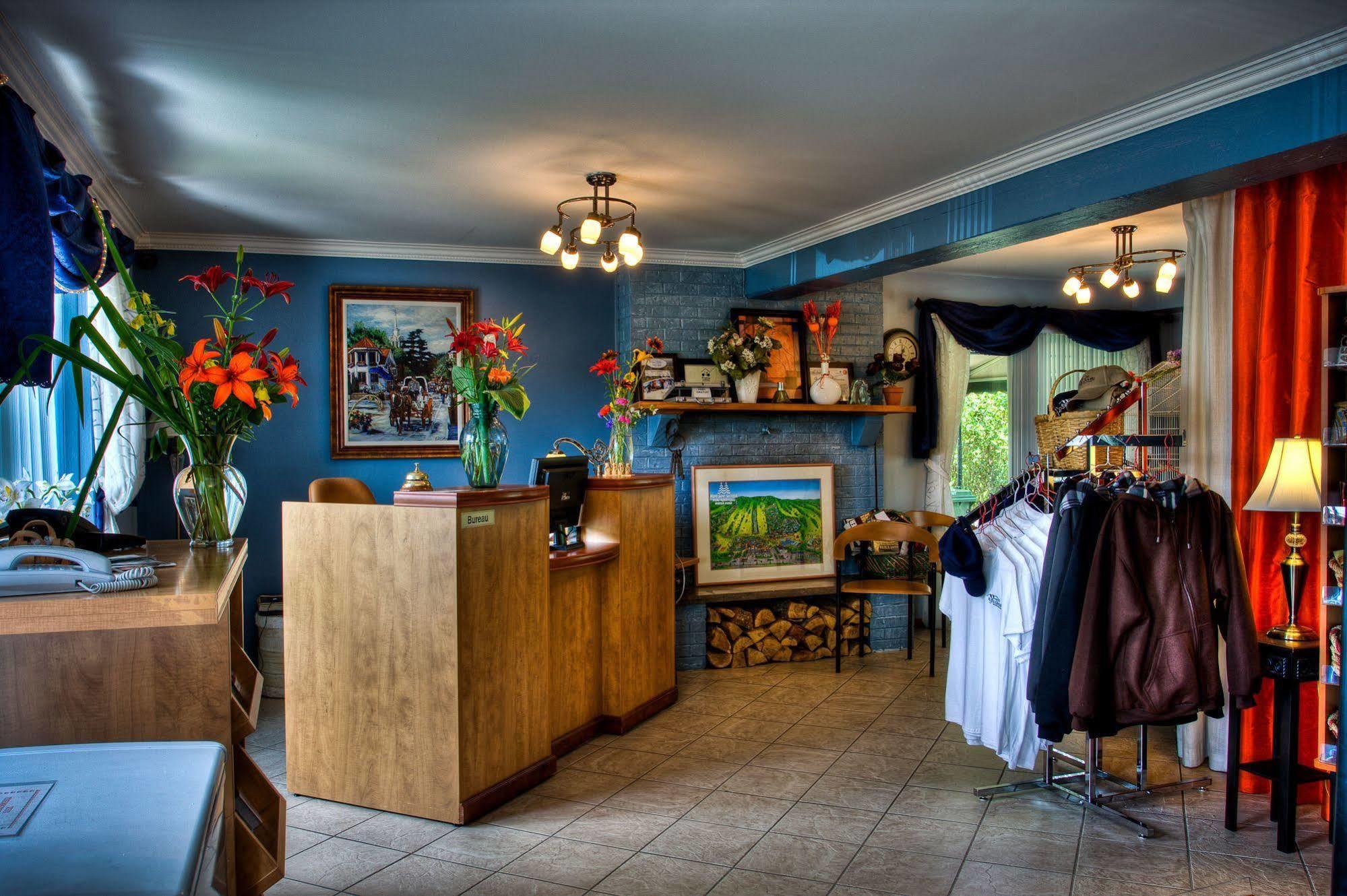 Le Jolibourg Motel 2*
